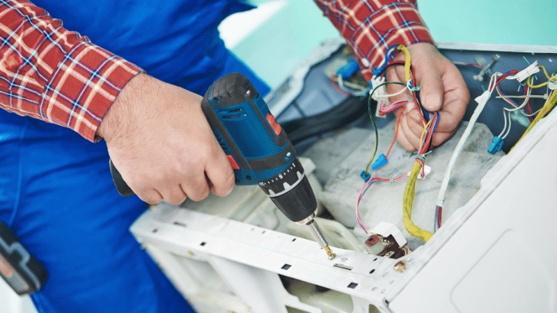 Gaziosmanpaşa Daikin Daikin çamaşır makinesi kart tamiri – Su almama arızası orijinal parça ile giderildi. - Teknik servis örneği